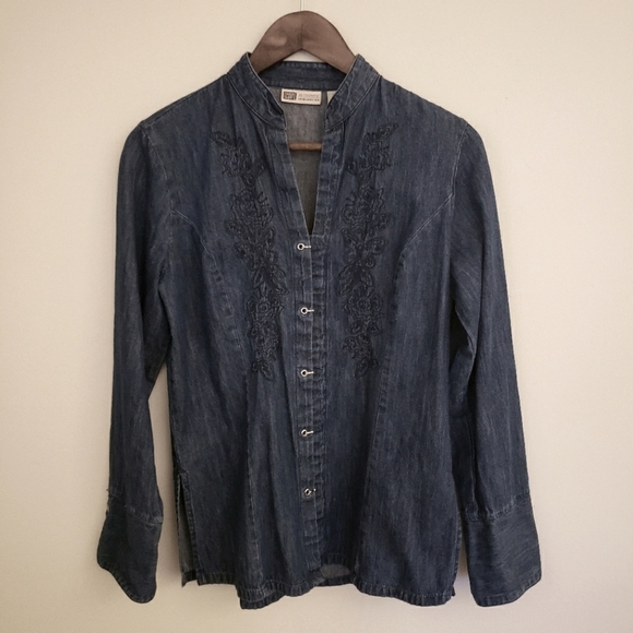 Faded Glory Denim Shirt Hook Front Closure Shacket Floral Embroidered Size Small - Picture 1 of 10